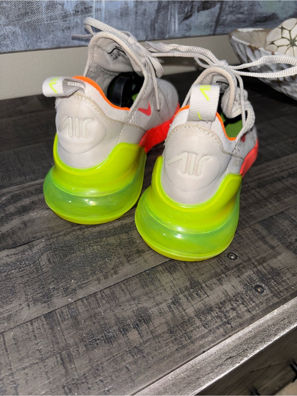 Nike Women's Air Max 270 'Neon' sneakers SZ 8.5 - Picture 3 of 14